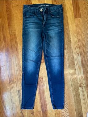 American Eagle Outfitters Women's Medium-Dark Blue Skinny Jeans